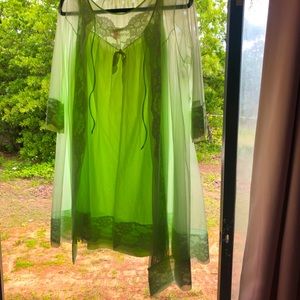 Vintage Sears green lacy nightgown with robe